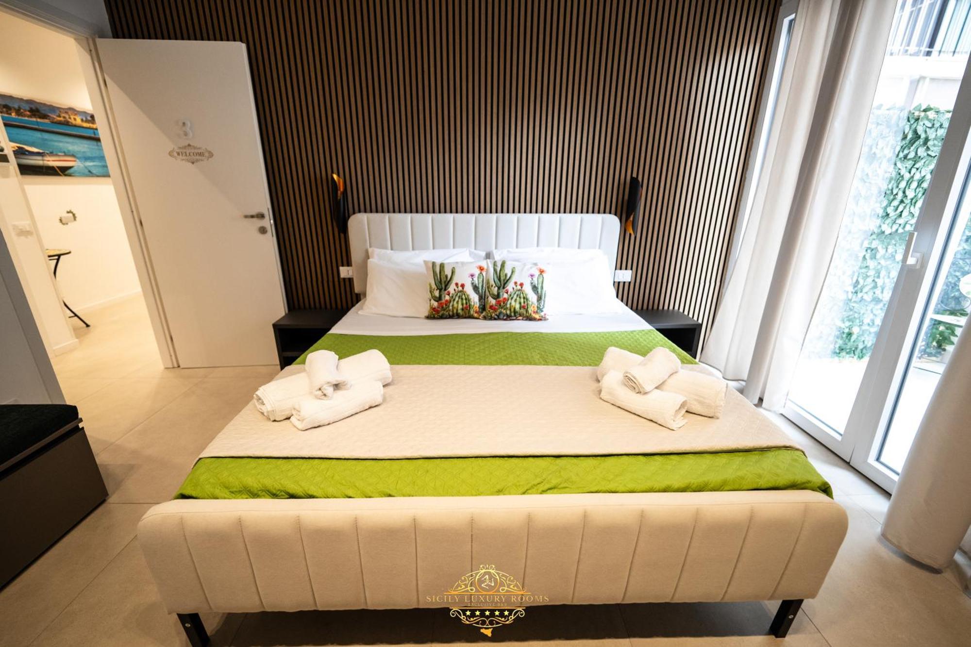 Sicily Luxury Rooms Палермо Екстериор снимка